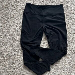 Victoria’s Secret sport leggings with mesh cut outs